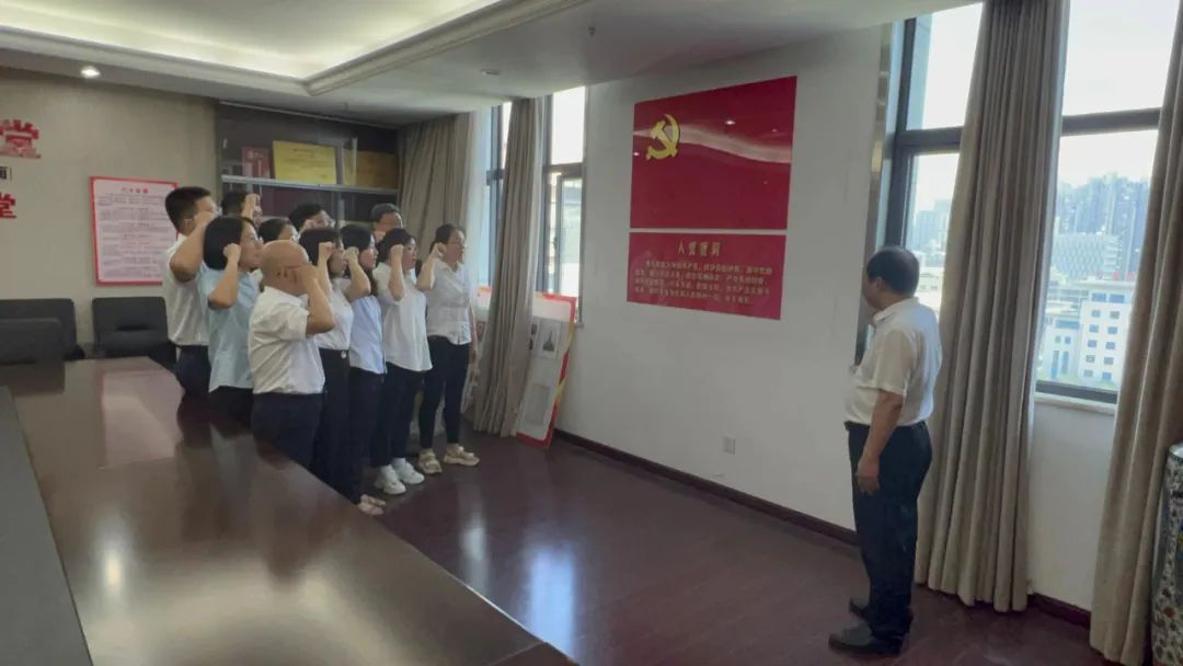 南昌市旺财28官网集团喜迎七一 庆党华诞
